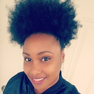 Meet your Posher, Sandria